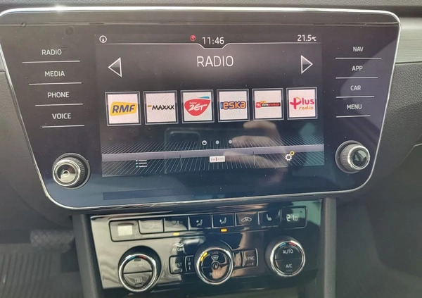 Skoda Superb cena 97899 przebieg: 121247, rok produkcji 2019 z Prudnik małe 562